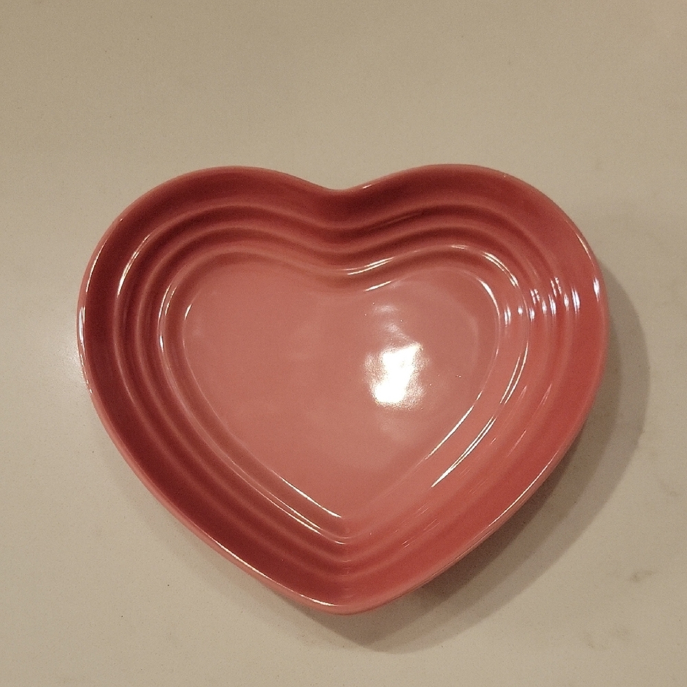 Retired Le Creuset Rose Quartz Pink Heart Dish